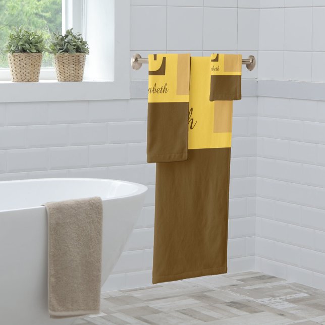 Monograma marrón amarillo elegante y moderno a ray (Monogram autumn colours bathroom towel set.)