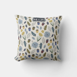 Monograma otoñal rústico caída almohada de lanzami