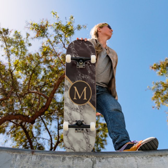 Monograma Skateboard - Piedra de mármol blanco neg (Exterior 1)
