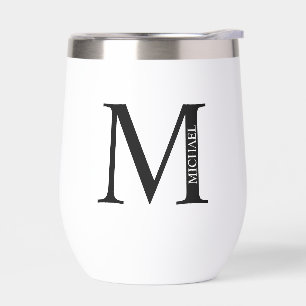 Monograma y nombre personalizados
