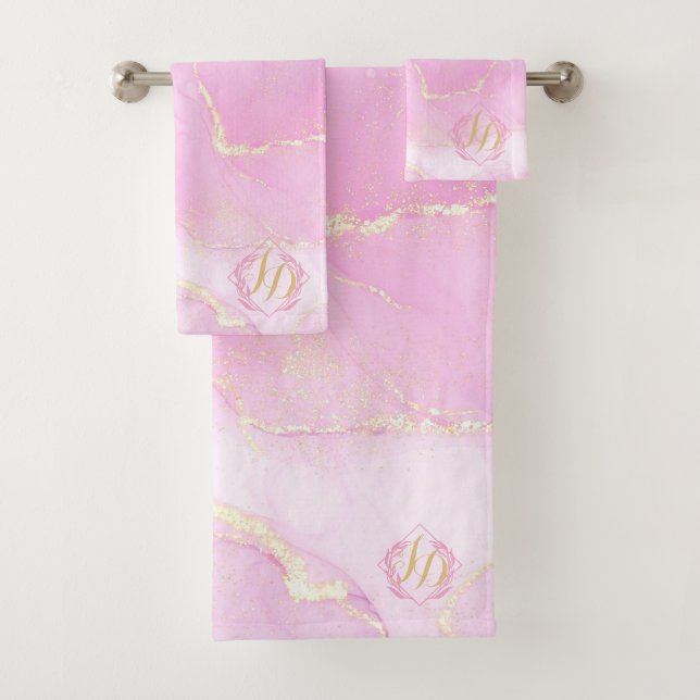 Monogramado de oro rosado en el Pastel Marble (In situ)
