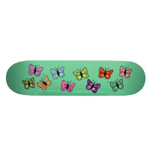 Monopatín de la fila de la mariposa