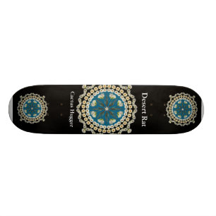 Monopatín de la tarifa del desierto con la mandala