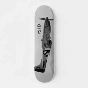 Monopatín de P51D