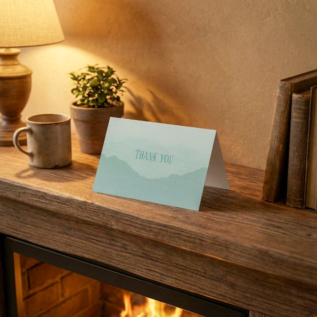 Montañas azules y verdes gracias tarjeta (Blue and green mountains thank you card.)
