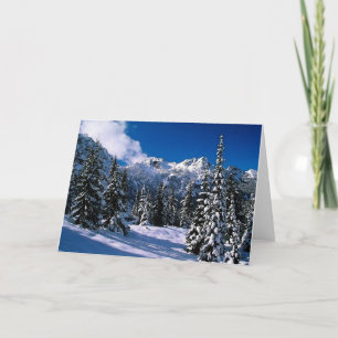 Montañas de invierno de la escena de nieve Tarjeta
