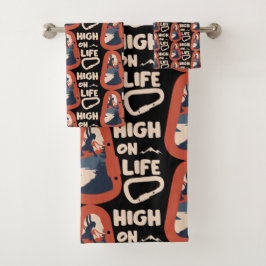 Montañas del alpinismo muy altas en la vida