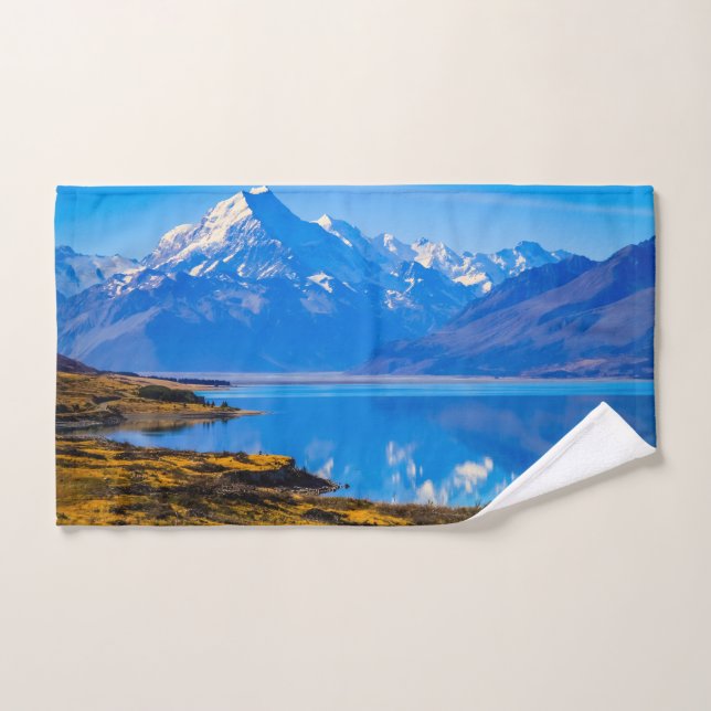 Monte Cook con vistas al lago Pukaki, NZ (Toalla de mano)