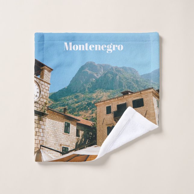Montenegro Cityscape  (Toallita)
