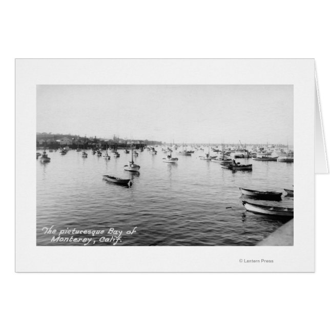 Monterey, CA - Bahía con cientos de botes de mader (Anverso (Horizontal))