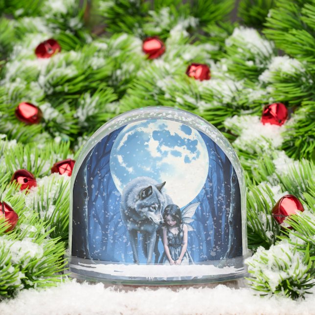 Moonlit Bond – The Wolf and the Gothic Fairy.   (Navidad)