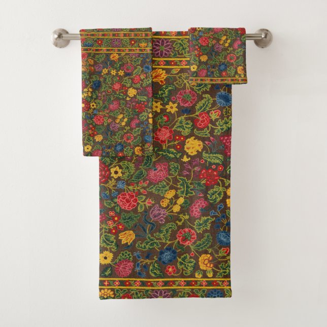 Moqueta vintage con bordado de flores, colores viv (In situ)