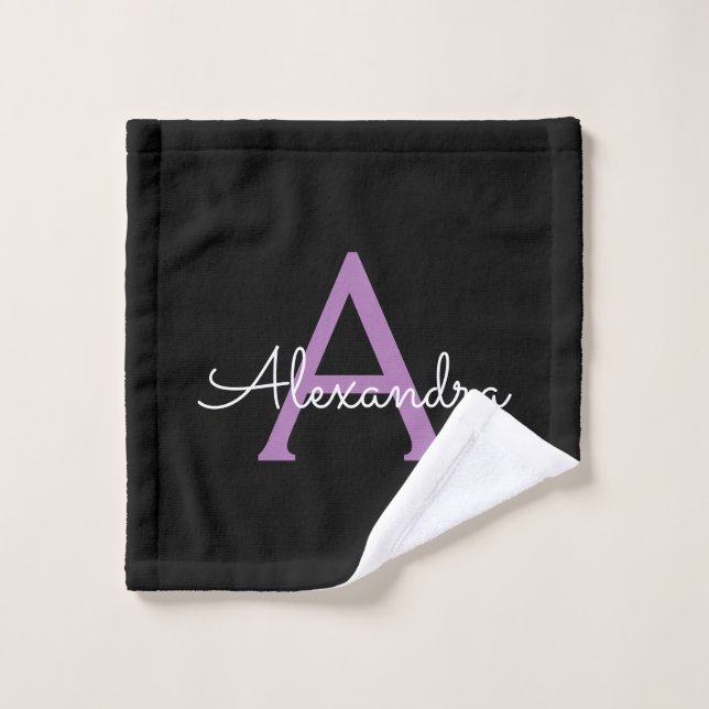 Morado Black Girly Script Monograma Nombre (Toallita)