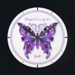 Morado mariposa 31 Reloj redondo<br><div class="desc">Música K-pop Fan Art: En esta mariposa púrpura 31,  puedes encontrar 31 refs sobre mi música k-pop favorita de 7 tipos asombrosos y su ejército de fans ¡si los conoces bien! O simplemente,  disfruten de este diseño y vean lo que quieren ver con su propio significado.</div>