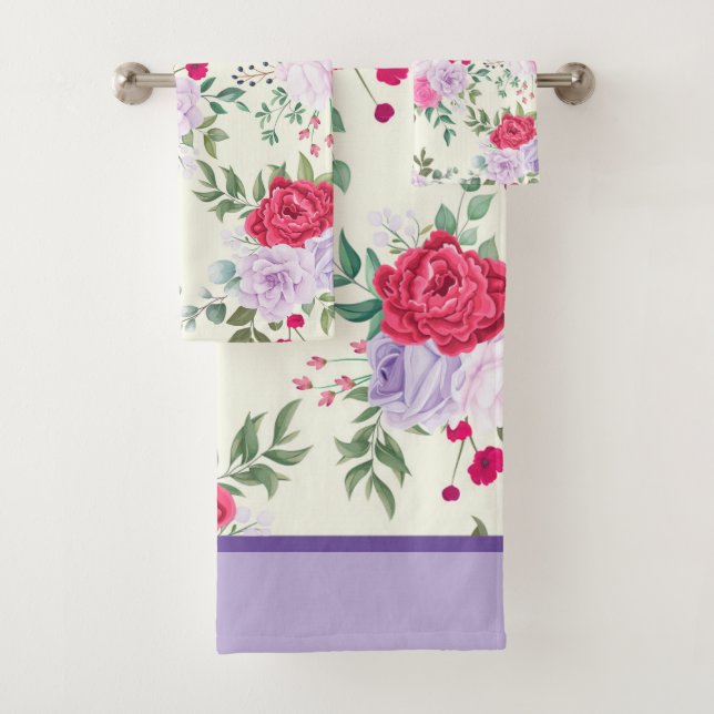 Morado. Moda roja floral (In situ)