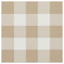 Moreno y tela blanca del modelo de la guinga