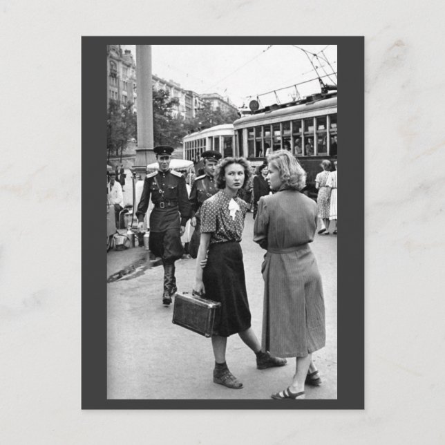 Moscú en el medio. postal de los años 50 (Anverso)