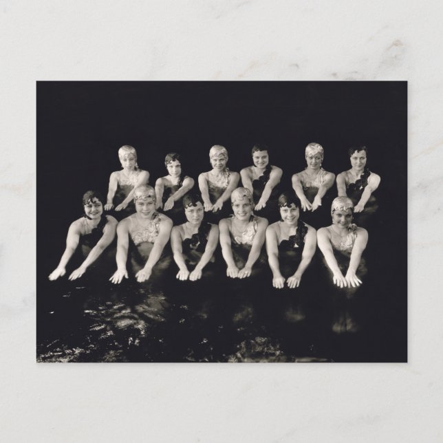 Mostrar Chicas en la tarjeta postal del grupo - 17 (Anverso)