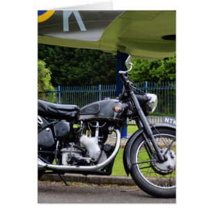 Moto y Spitfire