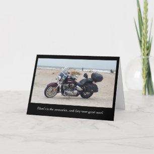 Motocicleta por la tarjeta de simpatía de playa pa