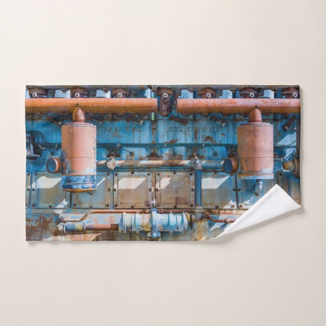 Motor diesel imperial del Atlas viejo y oxidado en (Toalla de mano)