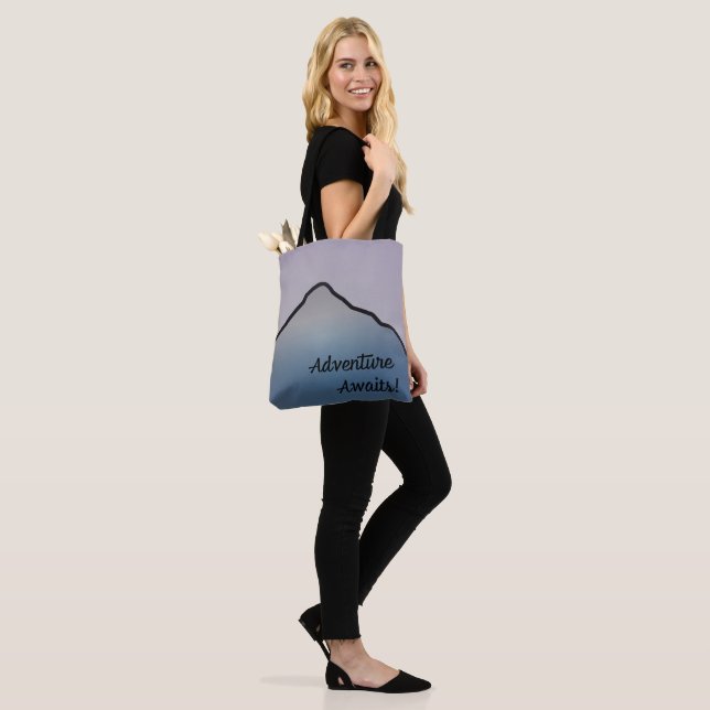 Mountain Scene Adventure espera la bolsa Tote (Puesto)