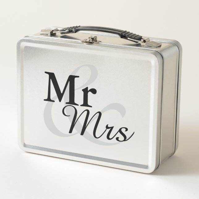 Mr&Mrs. Simple Elegant Typography Wedding Favor (Anverso)