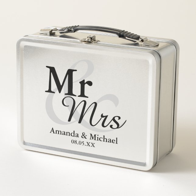 Mr&Mrs. Simple Elegant Typography Wedding Favor (Anverso)