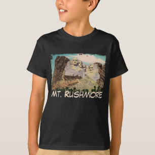 Mt. Rushmore pintó la camiseta de un niño
