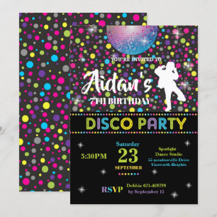 Muchacho de la invitación de la fiesta de