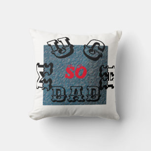 MUCHO PAPÁ -NEGRO-ROJO-AZUL- COJÍN DECORATIVO