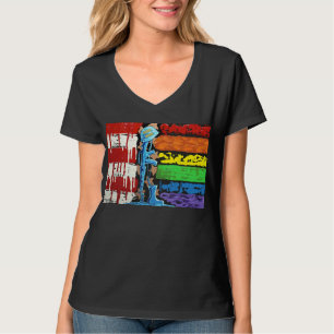 Muerte por camiseta de la igualdad