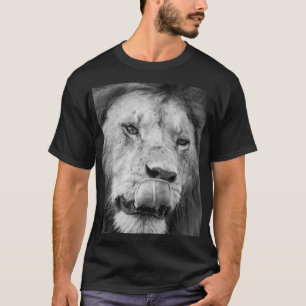 Muestra tu fuerza con nuestra camiseta de estampad
