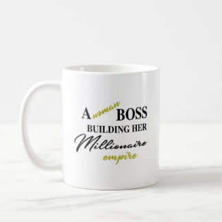 Mujer Boss que construye su propia taza del