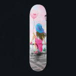 Mujer con regalo de skateboard en globo rosa<br><div class="desc">Skateboard con globo de Bonito y corazón rosado - Amo París - Dibujo romántico - Elija / Añada su texto único / fuente / color - Haz su regalo especial de skateboards - Redimensionar y mover o eliminar y añadir elementos - Imagen / texto con herramienta de personalización ! -...</div>