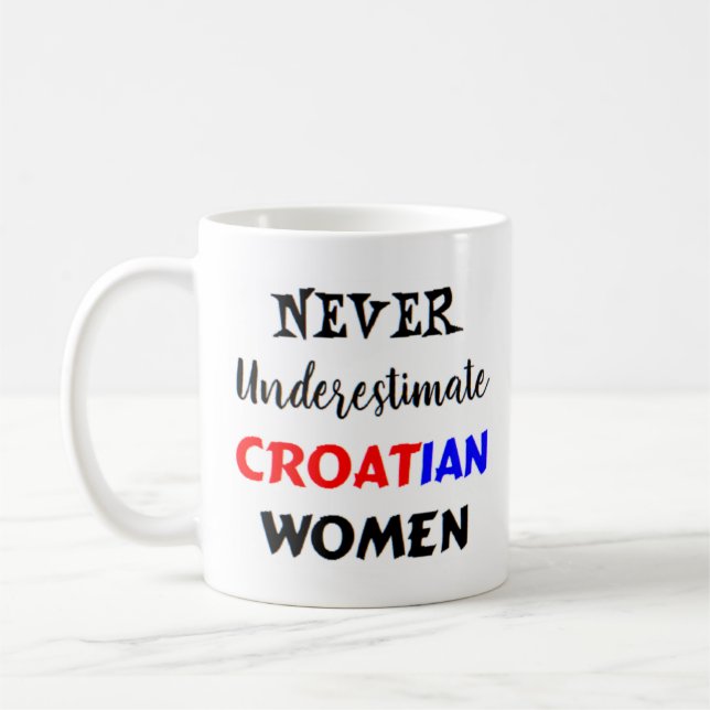 mujer croata taza de café (Izquierda)