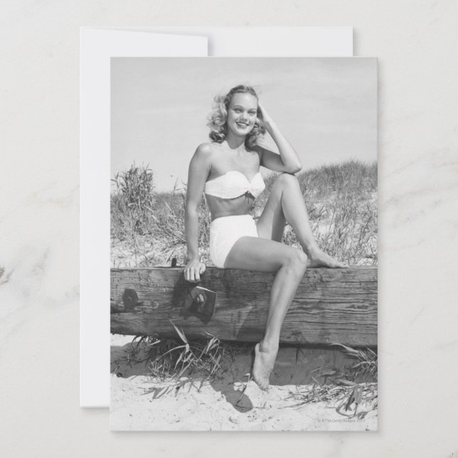 Mujer en Bikini (Anverso)