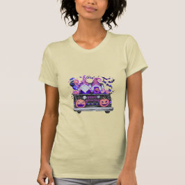 Mujer en Halloween Gnomes recogiendo camiseta de c