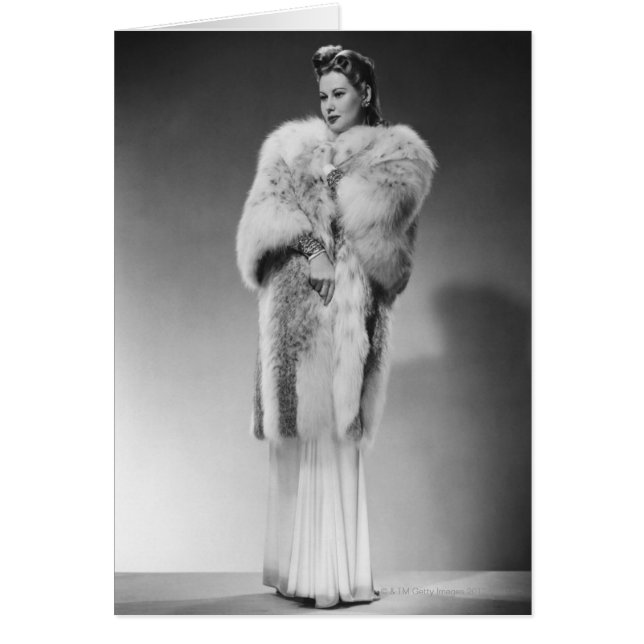 Mujer en traje de noche 2 (Frente)