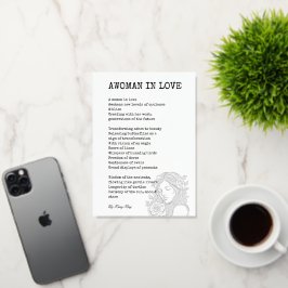 Mujer negra y blanca en poema de amor