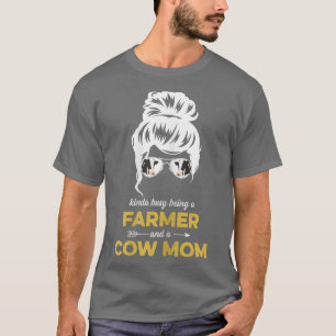 Mujer ocupada siendo agricultora y camiseta de mam