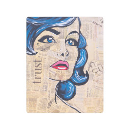 Mujer pop de arte con pintura colorida de ojos azu