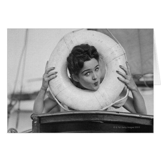 Mujer Posando 3 (Anverso (Horizontal))