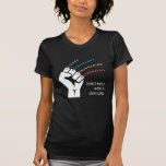 Mujeres en camiseta CHICA STEM<br><div class="desc">Camiseta de Chica STEM, diseñada con un puño blanco de poder y texto de PERSONALIZABLE que dice NO SE MADEN CON UN CHICA STEM. Los colores de las asignaturas STEM son verde (Ciencia), azul (Tecnología), naranja (Ingeniería) y rojo (Matemáticas), y estas palabras aparecen en formato curvo, saliendo de los nudillos....</div>