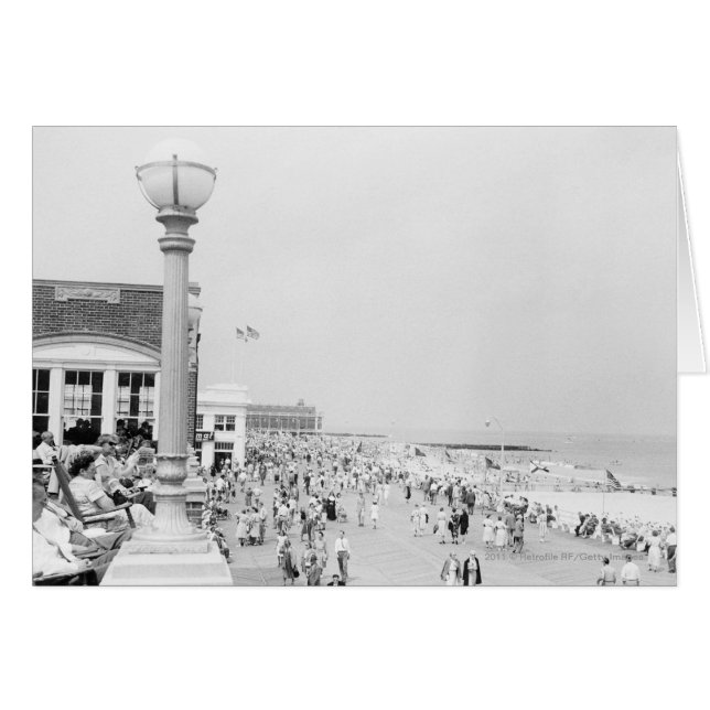 Multitud en la explanada (Anverso (Horizontal))