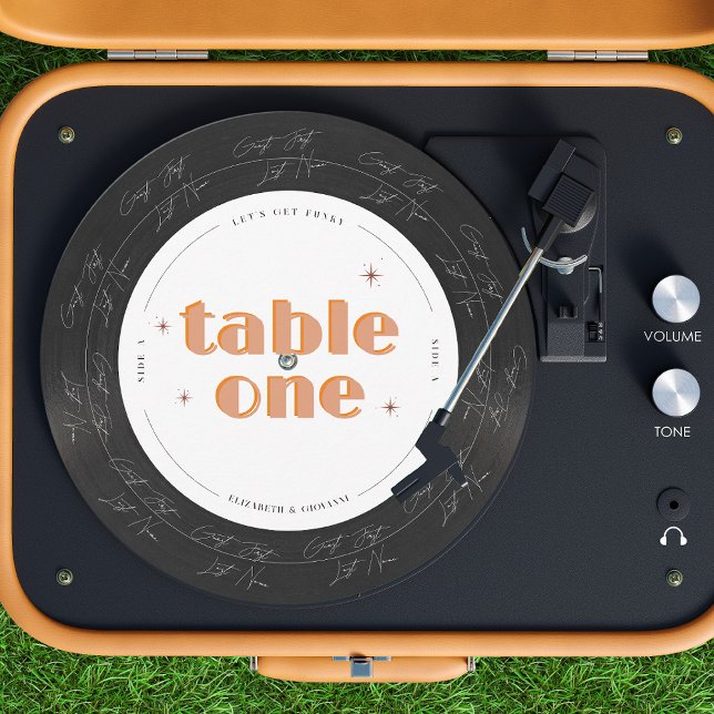 Música de disco de vinilo retro | Número de mesa d (Subido por el creador)