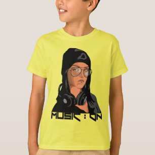 Música En La Camiseta Básica De Los Niños