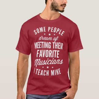 Músicos favoritos enseñan música de camisetas mías