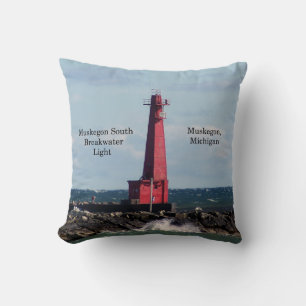 Muskegon South Breakwater Ligera almohada cuadrada