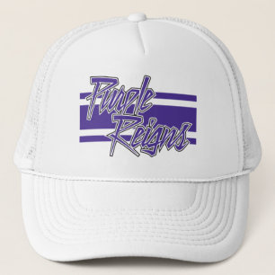 N-Raya púrpura de los reinados en los gorras -